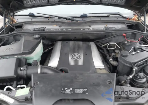 2001 BMW X5 4.4 from USA, damaged, VIN WBAFB33501LH08973